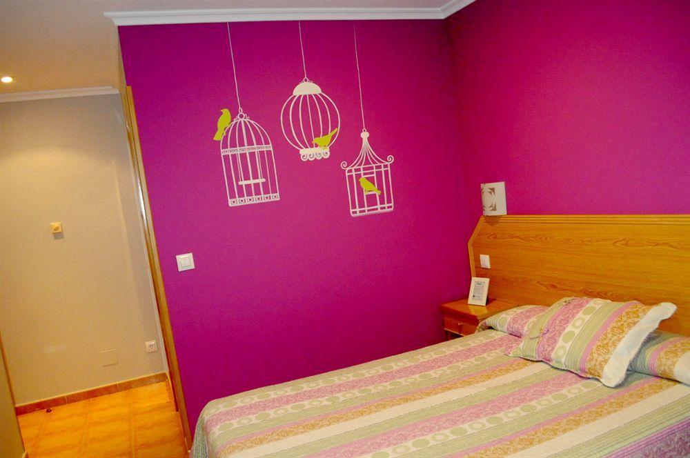 Hotel Brios Lugo Bagian luar foto